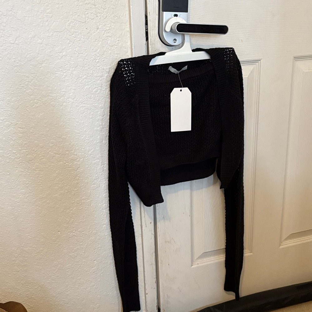 Black Knit Cropped Cardigan with tube top